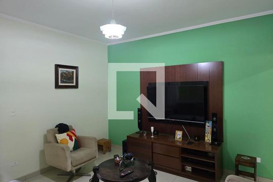 Sala de casa à venda com 3 quartos, 400m² em Jardim Jovaia, Guarulhos