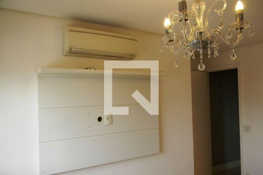 Apartamento à venda com 2 quartos, 109m² em Jardim Caravelas, São Paulo
