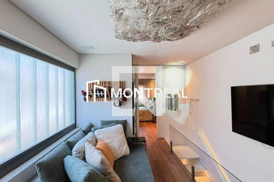 Casa à venda com 2 quartos, 250m² em Vila Nova Conceição, São Paulo