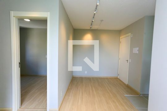 sala de apartamento à venda com 2 quartos, 42m² em Jardim Monte Alegre, Taboão da Serra