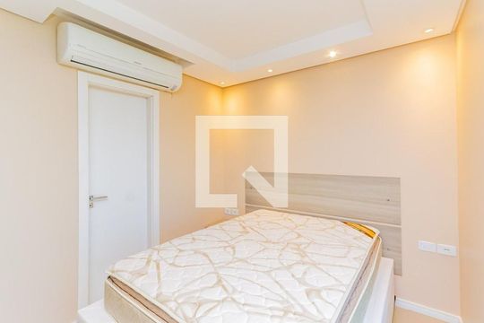 Quarto de apartamento para alugar com 1 quarto, 35m² em Praia de Belas, Porto Alegre