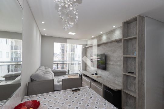 Sala de apartamento para alugar com 2 quartos, 48m² em Parque Edu Chaves, São Paulo