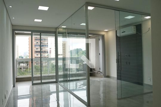 Sala Comercial de casa de condomínio à venda com 1 quarto, 39m² em Jardim Guarulhos, Guarulhos