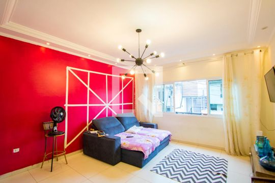 Casa à venda com 2 quartos, 179m² em Sítio Cassaquera, Santo André