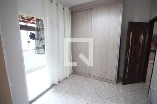 Quarto 2 de casa à venda com 4 quartos, 314m² em Santa Helena, Belo Horizonte