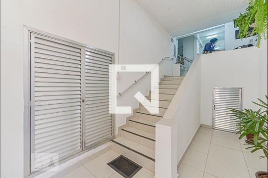 Hall de entrada de kitnet/studio à venda com 1 quarto, 26m² em Sé, São Paulo
