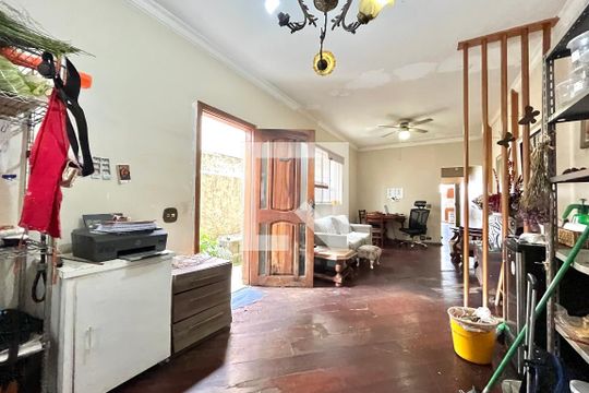 Sala de casa para alugar com 3 quartos, 185m² em Vila Alexandria, São Paulo