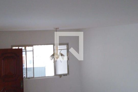 Sala de casa à venda com 4 quartos, 200m² em Jardim São Luís, São Paulo