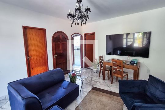 Sala de casa para alugar com 2 quartos, 90m² em Penha, Rio de Janeiro