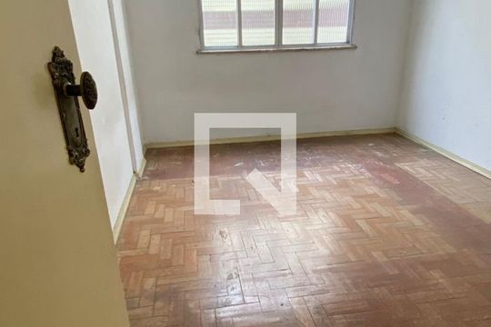 Quarto de apartamento à venda com 3 quartos, 150m² em Vila Isabel, Rio de Janeiro