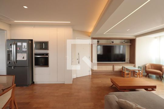 Sala de apartamento para alugar com 3 quartos, 220m² em Tatuapé, São Paulo