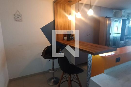 Studio de kitnet/studio para alugar com 1 quarto, 30m² em Centro, Curitiba