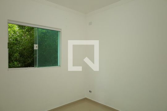Quarto 2 de apartamento para alugar com 2 quartos, 49m² em Guaianases, São Paulo