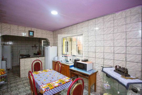 Banheiro de casa à venda com 6 quartos, 257m² em Jardim Elisa, Diadema