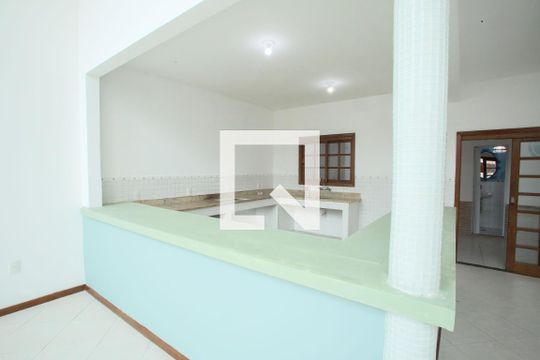 Sala de Estar de casa de condomínio para alugar com 3 quartos, 200m² em Taquara, Rio de Janeiro