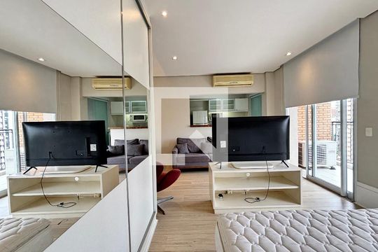 Sala/quarto de apartamento à venda com 1 quarto, 48m² em Vila Nova Conceição, São Paulo