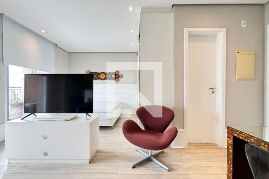 Sala/quarto de apartamento à venda com 1 quarto, 48m² em Vila Nova Conceição, São Paulo