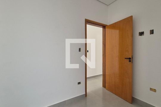 Quarto de casa à venda com 3 quartos, 150m² em Jardim Santo Alberto, Santo André