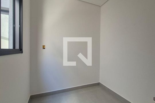 Quarto de casa à venda com 3 quartos, 150m² em Jardim Santo Alberto, Santo André