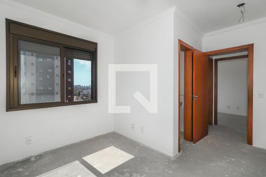Quarto Suíte de apartamento para alugar com 2 quartos, 75m² em Chácara das Pedras, Porto Alegre