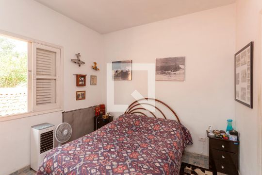 Quarto Suíte de casa para alugar com 3 quartos, 168m² em Jardim Sertaozinho, São Paulo