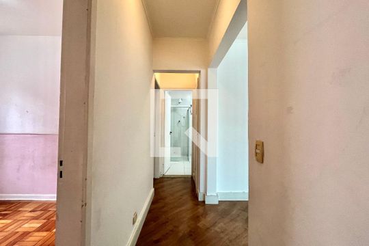 Corredor de casa à venda com 3 quartos, 120m² em Americanópolis, São Paulo
