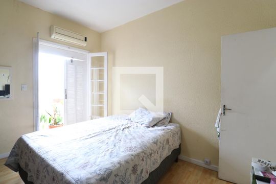 Quarto 1 de apartamento para alugar com 2 quartos, 110m² em Bom Retiro, São Paulo