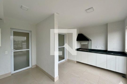 Varanda  de apartamento à venda com 2 quartos, 68m² em Jardim Caravelas, São Paulo
