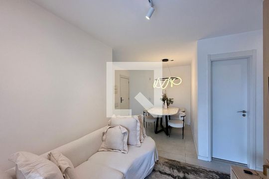 Sala de apartamento à venda com 2 quartos, 68m² em Jardim Caravelas, São Paulo