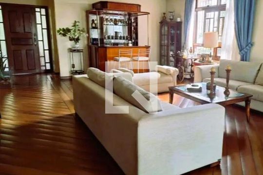 Casa para alugar com 5 quartos, 515m² em Belvedere, Belo Horizonte