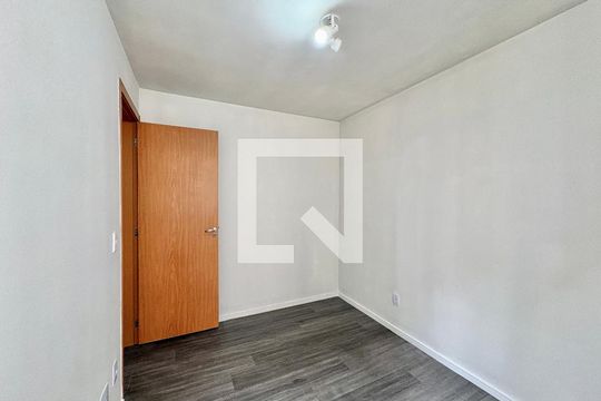 Quarto 2 de apartamento para alugar com 2 quartos, 43m² em Jardim Iris, São Paulo