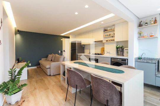 Sala - Cozinha de apartamento à venda com 2 quartos, 46m² em Itaquera, São Paulo