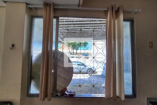 Casa para alugar com 3 quartos, 142m² em Colégio, Rio de Janeiro
