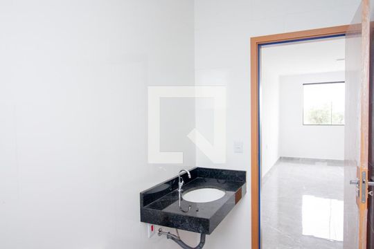 Banheiro da Suíte de casa à venda com 3 quartos, 125m² em Tres Barras, Contagem