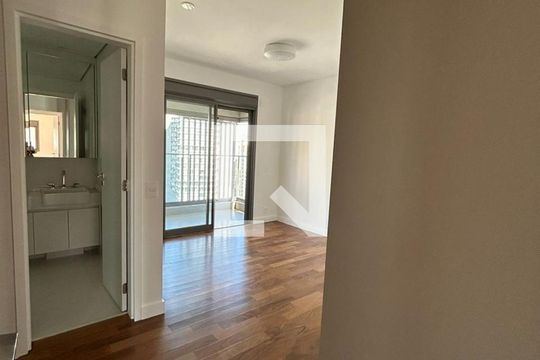 Quarto de apartamento à venda com 3 quartos, 160m² em Vila Olímpia, São Paulo