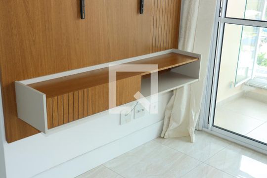 Apartamento para alugar com 2 quartos, 58m² em Granja Viana, Cotia
