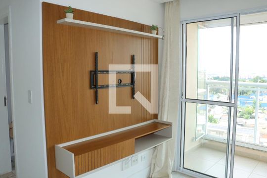 Apartamento para alugar com 2 quartos, 58m² em Granja Viana, Cotia