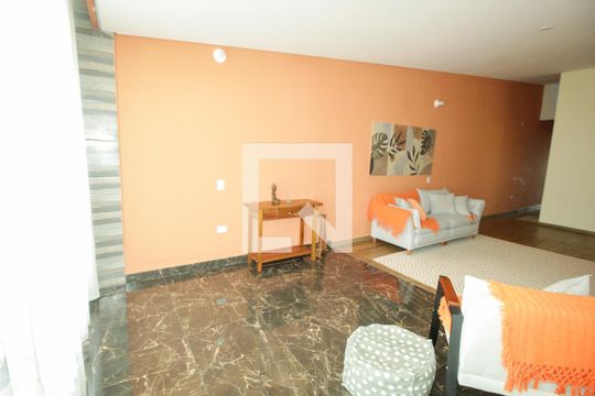 Sala de casa para alugar com 1 quarto, 119m² em Centreville, Santo André