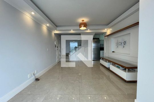 Sala de apartamento à venda com 2 quartos, 175m² em Cidade São Francisco, São Paulo