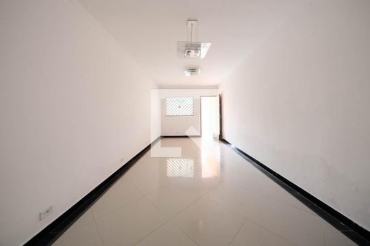 Sala de casa à venda com 3 quartos, 320m² em Vila Frugoli, São Paulo