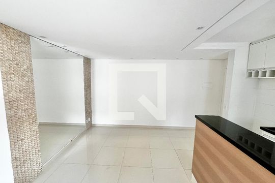 Sala de apartamento à venda com 2 quartos, 48m² em Sítio do Mandaqui, São Paulo