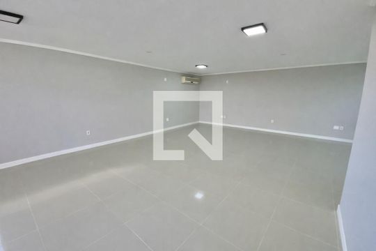 Quarto 3 de casa à venda com 5 quartos, 600m² em Espírito Santo, Porto Alegre