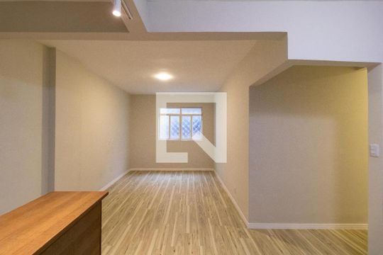Salas de apartamento à venda com 3 quartos, 86m² em Vila Paraiso, Campinas