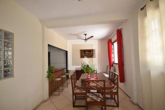 Sala de Jantar de casa para alugar com 7 quartos, 400m² em Guadalupe, Rio de Janeiro