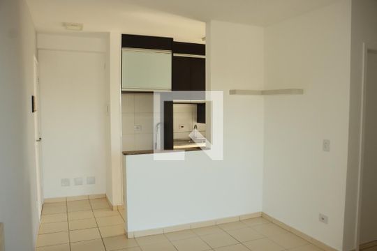 Sala de apartamento para alugar com 2 quartos, 58m² em Bairro Jardim Nossa Senhora das Graças, Cotia