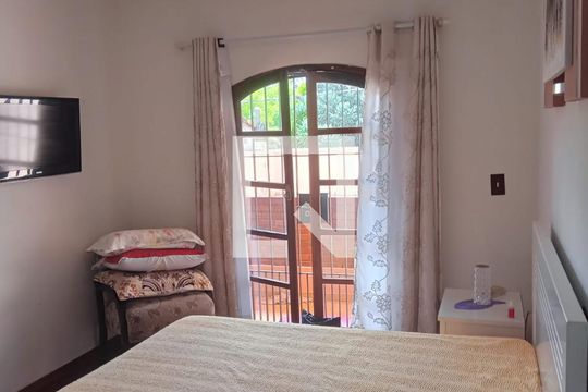 Quarto de casa à venda com 3 quartos, 169m² em Jardim Las Vegas, Santo André