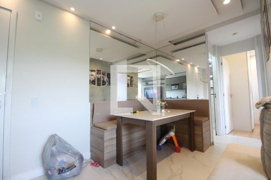 Apartamento à venda com 2 quartos, 50m² em Taquara, Rio de Janeiro