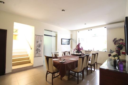 Sala 2 de casa à venda com 7 quartos, 1316m² em Taquara, Rio de Janeiro