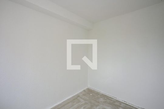 Quarto 1 de apartamento à venda com 2 quartos, 40m² em Vila Suzana, São Paulo