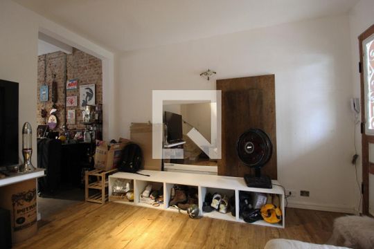 Sala de casa à venda com 3 quartos, 98m² em Vila Olímpia, São Paulo